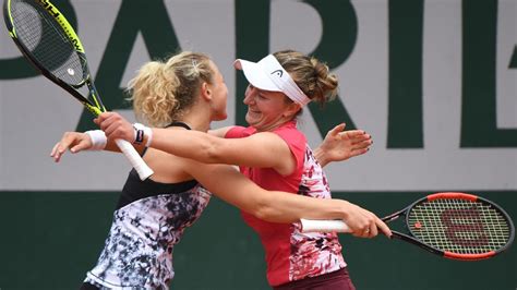 Los pro pět českých tenistek French Open - Siniakova/Krejcikova gewinnen Titel im ...