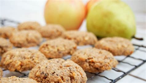 For a long time, people typically bought premade hummingbird nectar to put in th. Sugar Free Apple Oatmeal Cookie Recipe / Healthy Apple ...