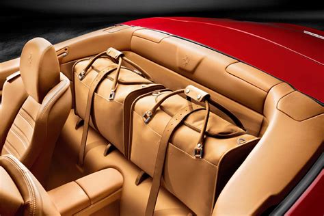 The 2010 ferrari california, what a beautiful car!••• Ferrari California Interior Photos | CarBuzz