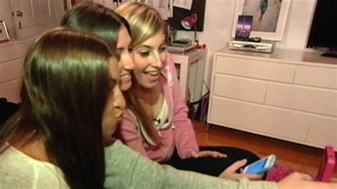 55,291 likes · 104 talking about this. Snapchat Application Is Latest Teenage Trend, But Do Photos Disappear? Video - ABC News
