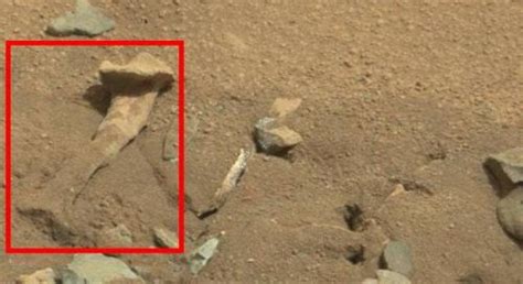 Die nasa hat mit ihrem rover curiosity ein panoramabild vom mars mit der bisher höchsten auflösung aufgenommen. Mars-Rover "Curiosity" fotografierte einen "Knochen" auf ...