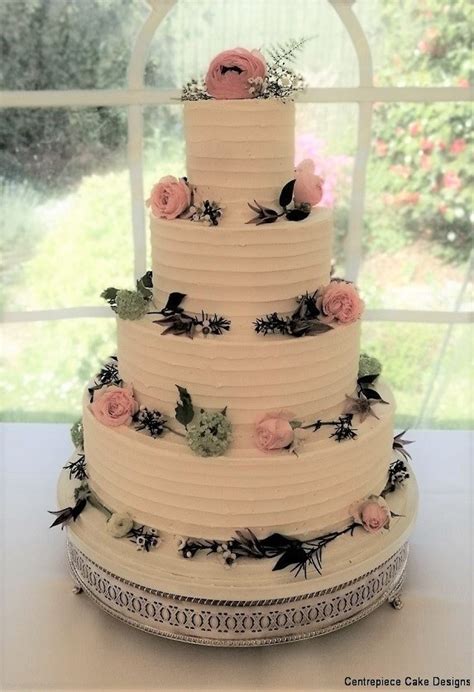 The reason i prefer them is that in my how to make a wedding cake. Stacked Wedding Cakes Isle of Wight Wedding Cake Makers
