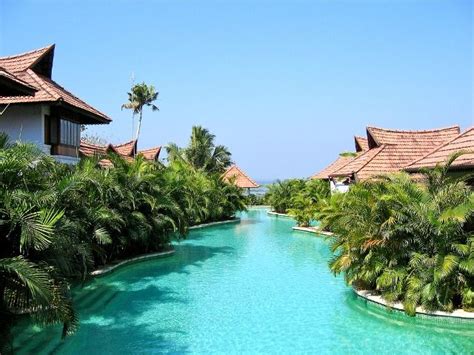 Located in neyyattinkara, this beachfront resort is in the historical district and within 1 mi (2 km) of chowara beach and azhimalathara beach. #Kumarakom , #Kerala | Honeymoon destinations, India ...