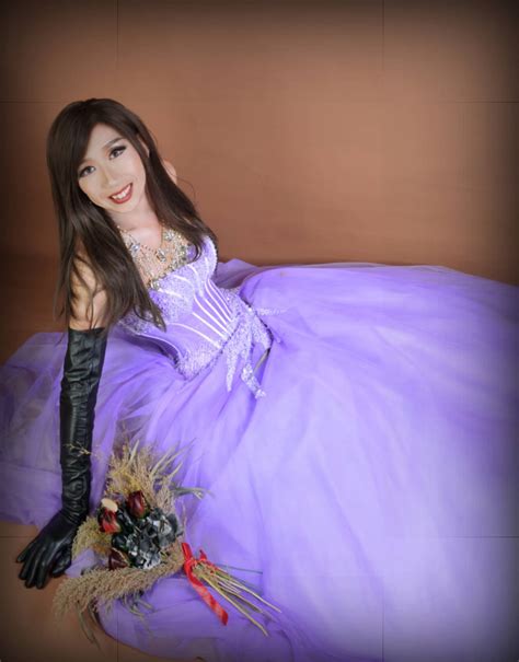 Prom Dress – Crossdresser Heaven
