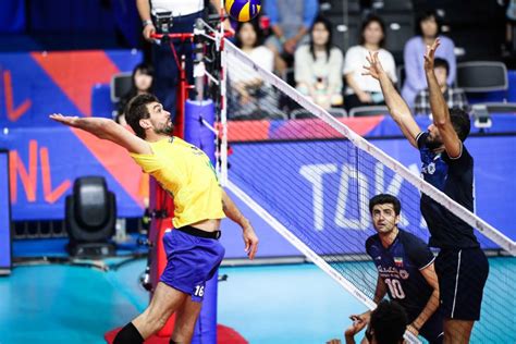 Brasil volta às finais do vôlei e avança no boxe. Fotos de Brasil x Irã, pela Liga das Nações de vôlei ...