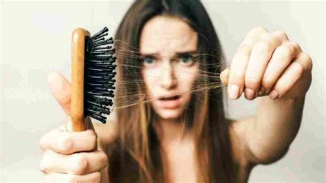 Scopri ricette, idee per la casa, consigli di stile e altre idee da provare. Caduta dei capelli nel cambio di stagione: come affrontare ...