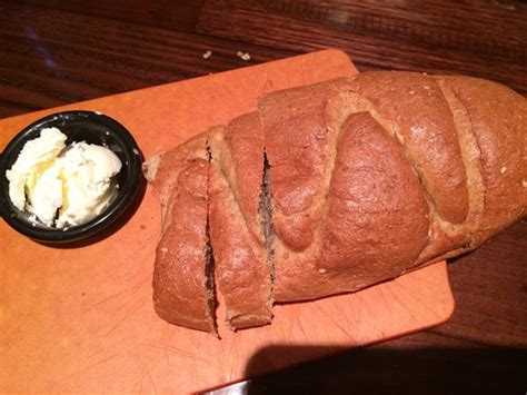 Chocolate stampede (serves 2) courtesy of longhorn steakhouse for a half portion : longhorn steakhouse bread recipe