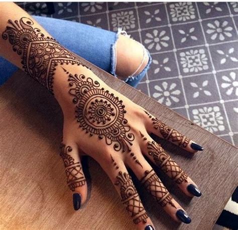 See more ideas about henna designs, henna, henna designs for kids. 40 Beautiful and Simple Henna Designs for Hands