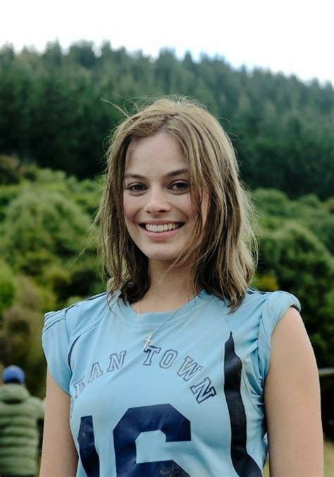 Young margot looked so mischievous as a child. Young Margot Robbie, 2008.. | Actress margot robbie ...