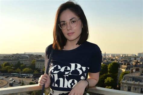 Click here for a full player profile. Agathe Auproux : ce décolleté qui électrise ses fans