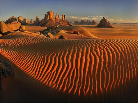 Boumerdes chlef constantine djelfa el bayadh el oued el tarf ghardaïa guelma illizi jijel. Sahara Algérie