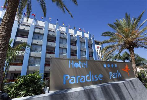 Los apartamentos en el sur de tenerife son los más idóneos si viajas en busca de sol y playa, ya que la parte meridional de la isla destaca precisamente por eso. Paradise Park Apartamentos en Los Cristianos | Destinia