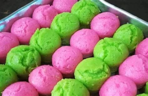 Terdapat beberapa jenis kuih apam seperti kuih apam, apam berkuah dan apam balik yang sudah pastinya mempunyai pelbagai bentuk, rupa dan rasa.inilah resepi kuih apam mekar. Resepi Kuih Apam Nasi Mudah dan Sedap - M9 Daily - Resepi ...