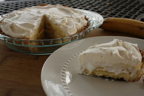 Home » dessert recipes » german sweet chocolate cream pie. Laura's Sweet Spot: Banana Cream Pie