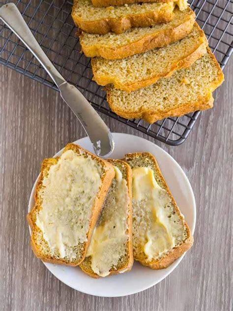 Low carb diets help many people stay fit and get healthy. Recipe For Keto Bread For Bread Machine With Baking Soda ...