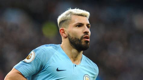 Finden sie heraus, welcher hairstyle sich am besten für sie eignet! Sergio Aguero Frisur - Kun Aguero Player Profile Dfb Data ...