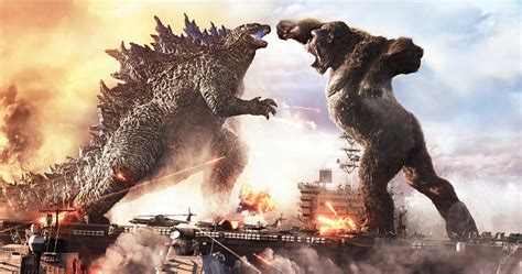 Even with the size discrepancy addressed, the general consensus is that it should be pretty one sided in godzilla's favor. Godzilla Vs. Kong Trailer Has Finally Arrived - Target Pip