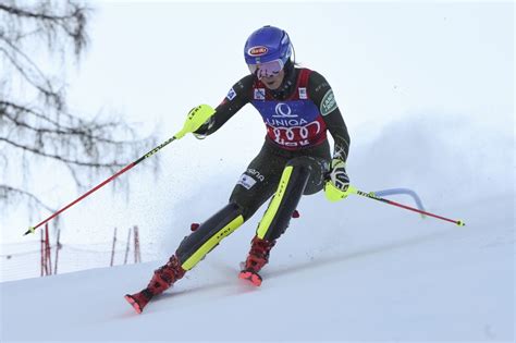 The women's slalom competition at the 2015 world championships was held on saturday, february 14. Mikaela Shiffrin claims World Cup slalom in Austria for ...