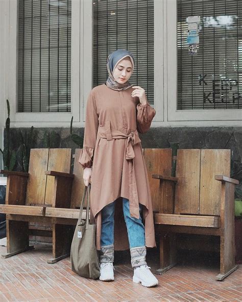 We did not find results for: 5 Gaya OOTD Hijab Simple nan Trendi yang Cocok Dipakai ...