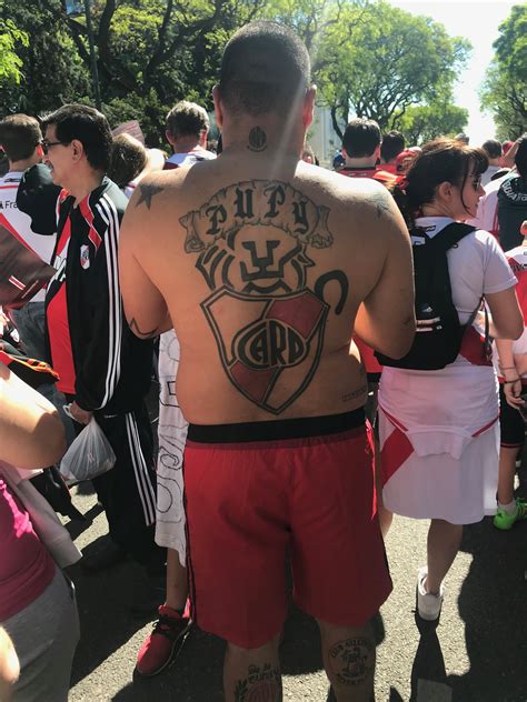 Borre, 25, is leaving argentine side river plate — where he played in the copa libertadores final. crazy river plate fan - Man vs Clock