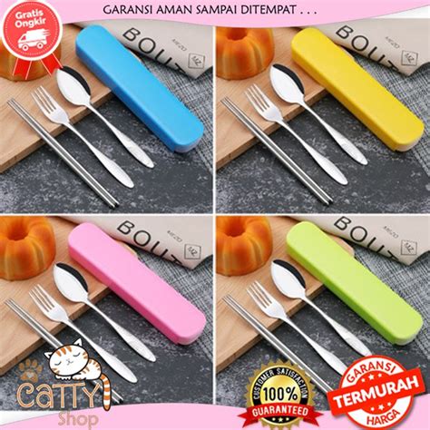 Peralatan dapur restoran pada umumnya terbuat dari plastik, stainless steel, baja hitam, dan alumusnium. CATTY SET SENDOK GARPU SUMPIT BAHAN STAINLESS STEEL / SET ...