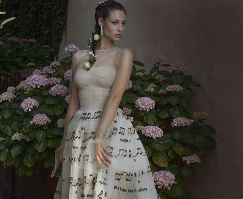 Per gli sposi gli abiti sono firmati maison valentino. La sposa più bella del 2014 è Marica Pellegrinelli ...