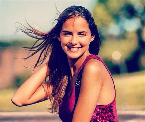 É o que lhe vai acontecer, assim que vir a sensualidade de sara matos… clara em amor maior, a atriz teve de interpretar uma cena bem quente, que tem dado muito que falar na internet. Portuguese Beauty: Sara Matos
