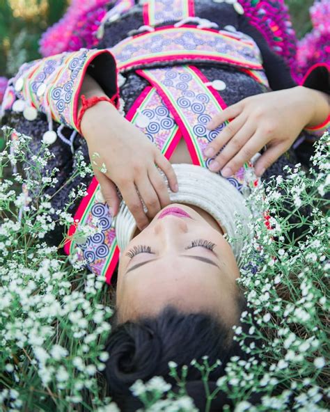 last-of-the-photos-@pick-and-take-seriously-has-the-best-collection-of-hmong-clothes