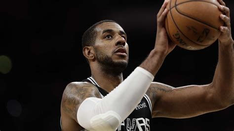 He isn't a stretch forward, and his three point game is rather weak. Spurs' LaMarcus Aldridge improving but iffy vs. Rockets ...