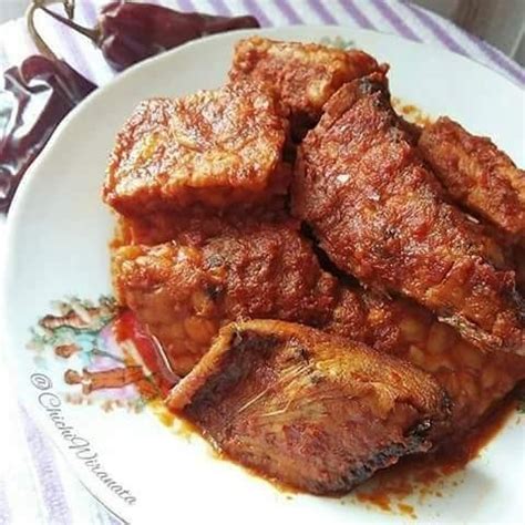 Cuci bersih daging ikan tongkol. Resep Ikan Tongkol Dan Tempe - Bumbu Persiapan Bali Tahu ...