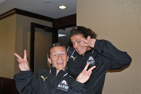 Pagesbusinessessports & recreationsports teamfutsat femenilvideosmensaje de christine sinclair y tiffeny milbrett para nuestras. Pin on AAA Women's Football