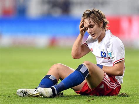 Die punkteteilung der beiden topteams nutzte. Ex-Trainer erklärt: Darum war HSV-Talent Halilovic zum ...