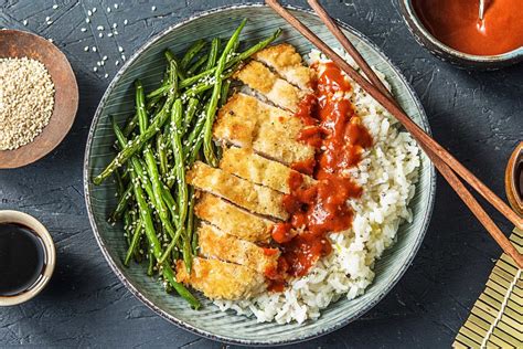 All it takes is a simple egg wash to coat the chicken and bind the breadcrumbs to it. Japanese Panko Chicken Recipe | HelloFresh