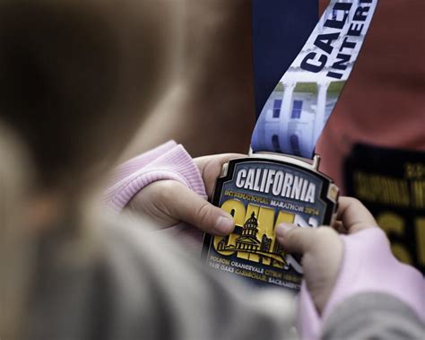 Begins with the marathoners at 7 a.m. 2014 California International Marathon (CIM) | Comstock's ...