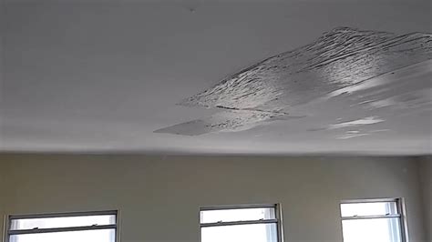 These types of ceilings are ideal in bedrooms where noise is an. Making smooth ceilings - YouTube