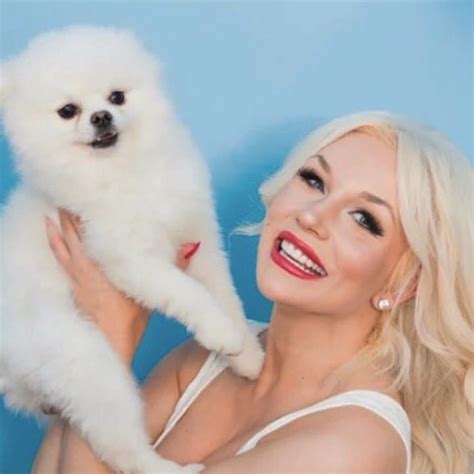 Courtney alexis stodden (born august 29, 1994) is an american media personality, model, singer, and songwriter. Courtney Stodden Net Worth 2020 - The Washington Note