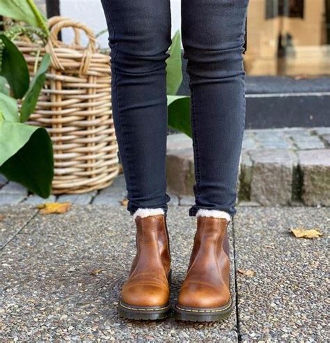 I'd tried two other dr. DR MARTENS 2976 WOMEN'S FAUX FUR LINED CHELSEA BOOTS in ...