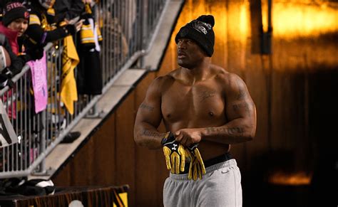 Juvaughn harrison, formerly known as juvaughn blake is an american high jumper and long jumper. James Harrison's Most Ridiculous Weight Room Feats In ...