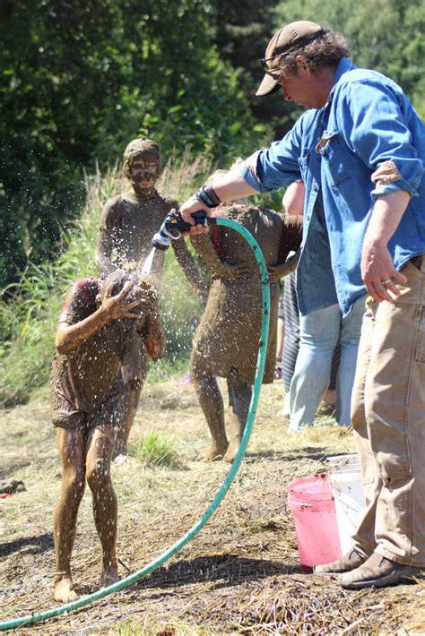 How tall and how much weigh sophie dee? Mud Wallow named for Carmen Field | Homer News