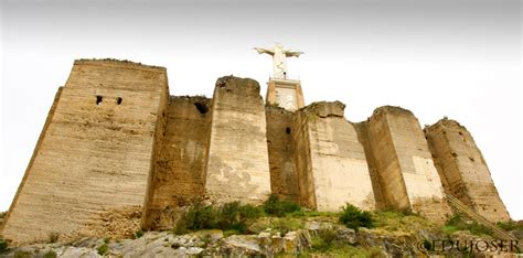 Ven a conocer uno de los muchos lugares interesantes de la región de murcia: EDUJOSER: CASTILLO DE MONTEAGUDO (Murcia)