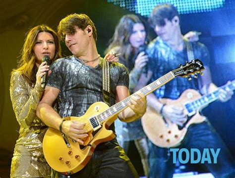 Parla la moglie di carta gossip.it laura pausini si difende dalle accuse della moglie di paolo carta. Laura Pausini e Paolo Carta anniversario: la dedica su ...