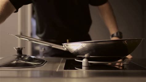 Recientemente he decidido cambiar mi cocina habitual por una cocina de inducción. ¿Cómo funciona una placa de inducción?