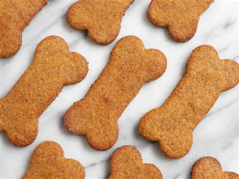 Maybe you would like to learn more about one of these? Low Calorie Dog Treat Recipes Homemade : Pin On Dog Treat ...