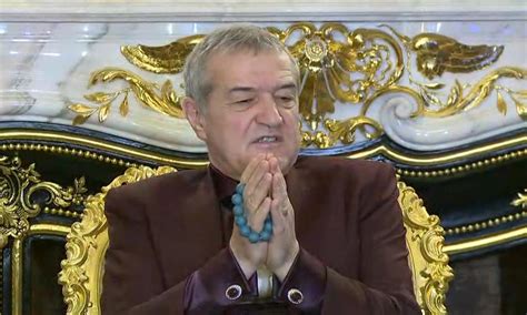 Becali, 2 hafta önce de benzer bir açıklama yapmış ve 10 milyon euro istediği morutan'ın bu performansıyla 3 milyon euro bile etmeyeceğini söylemişti: Vezi ce a spus George Becali de a ajuns ținta ironiilor pe ...