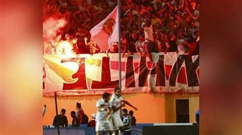 الاسماعيلى يحسم موقفه من نقل مباراة الزمالك الى الاسكندرية. Pin by Hassan Elnagar on نادي الزمالك للالعاب الرياضية ...