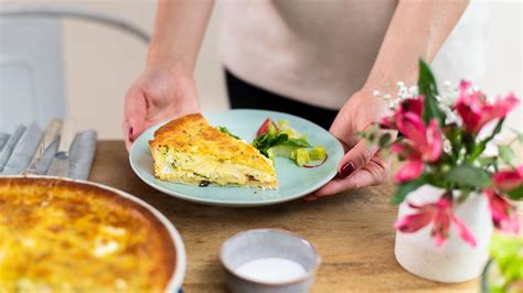 Weitere ideen zu kuchen, bunter kuchen, kuchen und torten. Bunter Gemüse-Kuchen mit Feta | maggi.de