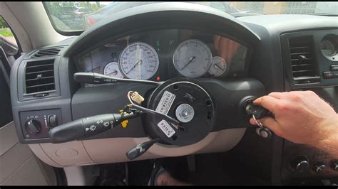 I have maintained this vehicle very well. 5.7 hemi, long headers. próba dzwieku na samych ...