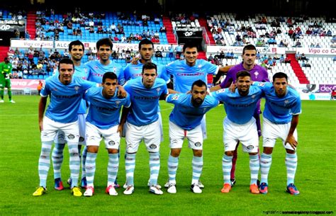 Španělský fotbalový klub (cs) celta vigo, celta (it); Football Wallpaper Celta De Vigo Fc Team Squad | High ...