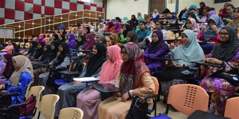 Program matrikulasi kementerian pendidikan malaysia merupakan program persediaan bagi pelajar bumiputera lulusan sijil pelajaran malaysia untuk melayakkan mereka mengikuti kursus peringkat ijazah dalam bidang sains, teknologi dan sastera ikhtisas di universiti awam. Ketahui Tarikh & Info Penting Kemasukan ke Matrikulasi!