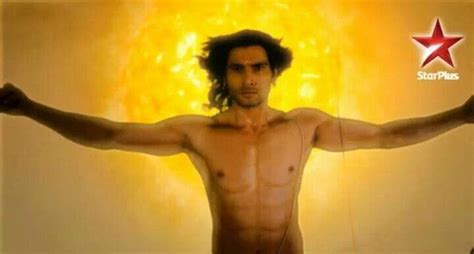 In star plus mahabharat next week,subhadra charms draupadi by her innocence. Aham sharma as karan in new star t.v mahabharat | Aham ...